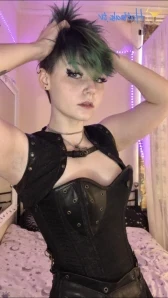 Egirlshadowx - i dont wear pink much but this bralette is cute part 6