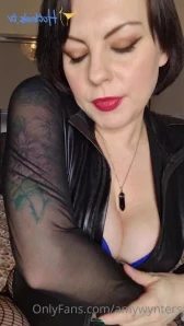 Amywynters - I m online for sexting sessions today until late Foot part 28