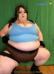 Claireberrybbw - I just love bouncing