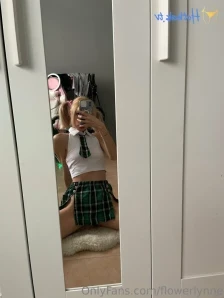 Flowerlynne - I wanna do more twerking videos since im learning i want