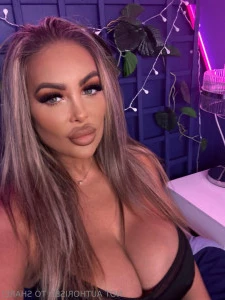 Levibabestation - Let s sext Slide into my DMs part 9