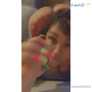 Cinnamonbunnz - Titty Drop