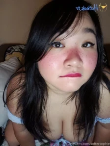 Softersophie - Any volunteers for a booty massage Your Sophie needs