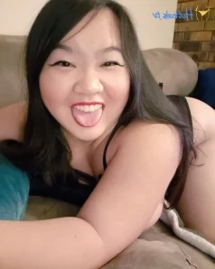 Softersophie - Don t forget to rub my pretty pink clit