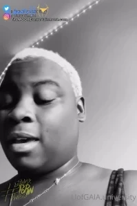 Uofgaia - silhouettes can be sexy AF