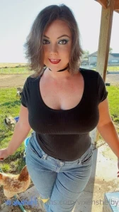 Vixenshelby - Amber and Shelby are at it again Do you want Amber