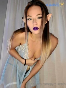 Pyro.kitten - Spank me if you want to turn me on now