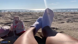 Tinygypsyfeet - I need to furnish my entire room