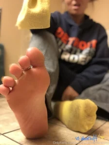 Missadventuretoeskat - Soles gt Toes Do you agree