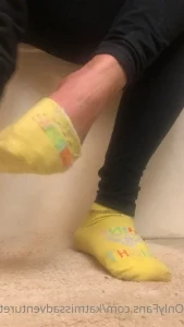 Missadventuretoeskat - Who s hungry for these dry soles