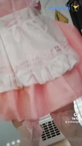 Birdiebxby - Arch in a skirt gt