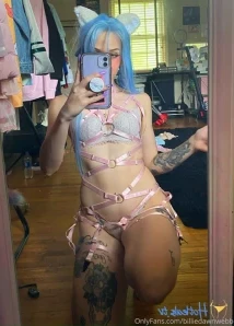 Billiedawnwebb - Still answering dms I ve gone through so many already