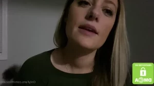 Misscassi - Ear Exam ASMR