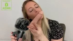 Misscassi - Mouth sounds ASMR 