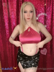 Thegigisweets - Fuck Me While Mom s in the Shower PREVIEW I know you