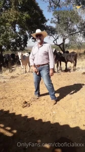 Cboficialxxx - ENXERTANDO O RABÃO DA POTRANCA COM MEU CREME DE