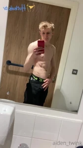 Aiden_twink - Who s ready to get a little wild