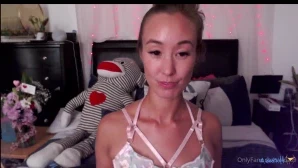 Clca69 - Candle wax body play