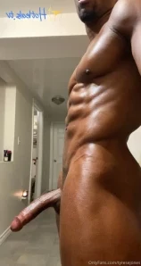 Tyresejones - Didn t nut for a week so I could explode all over and