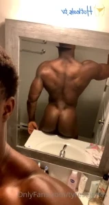 Tyresejones - I like sending u pictures after my intense workout s at