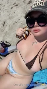 Tspinkb - Stuck my dildo to my desk had me leaking a little