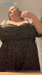 Rosiebigboobs - Sorry if I am slightly quiet this weekend adore you