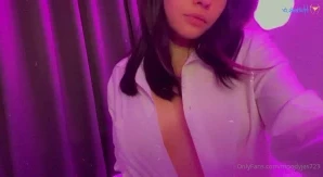 Moodyjes723 - heey want a little gift like every single post on my