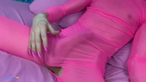 Fayvalentine69 - I dont know why my dick look so big and strong It was