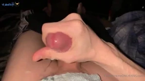 Fayvalentine69 - wiggling my cock like crazy