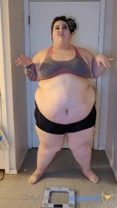 Twinkiebelle - I m officially obsessed with how hot my big soft body