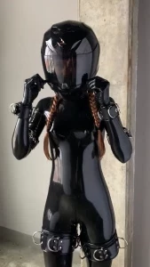 Mdollbot - Doing some edits for my next set