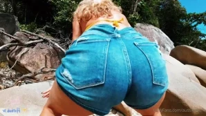 Aussietwerk - Twerking between werking on my My kind of distraction at part 6