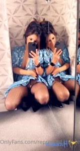 Repressed-princess - Another bathroom orgasm