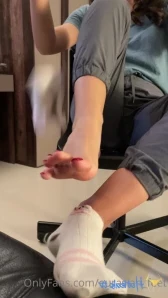 Eurasian_feet - Welcome to my Free page Services I do custom pics part 3