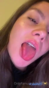 Aprilsun - Me caliento y me mojo con verme
