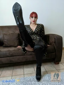 Dameolgaff - Shoejob in High Heel Boots In this clip I wear my lace